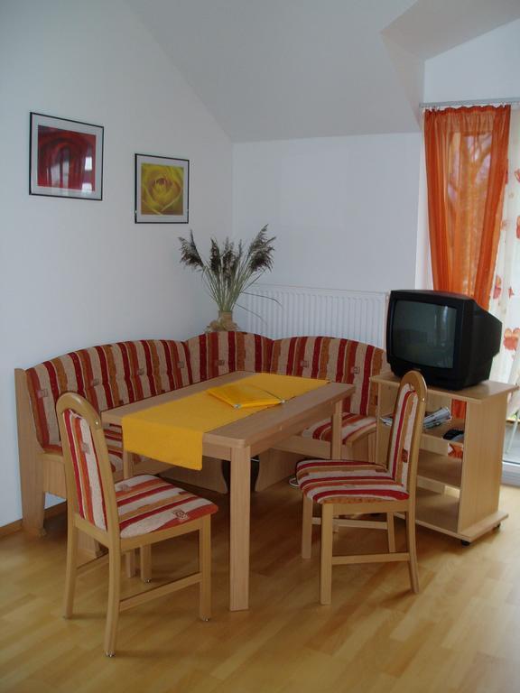 Pension Puhringer Mondsee Ruang foto